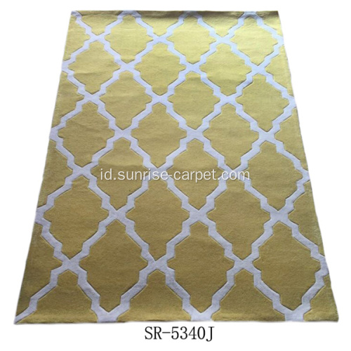 Hand-ember Karpet dengan Desain Geometris Rug